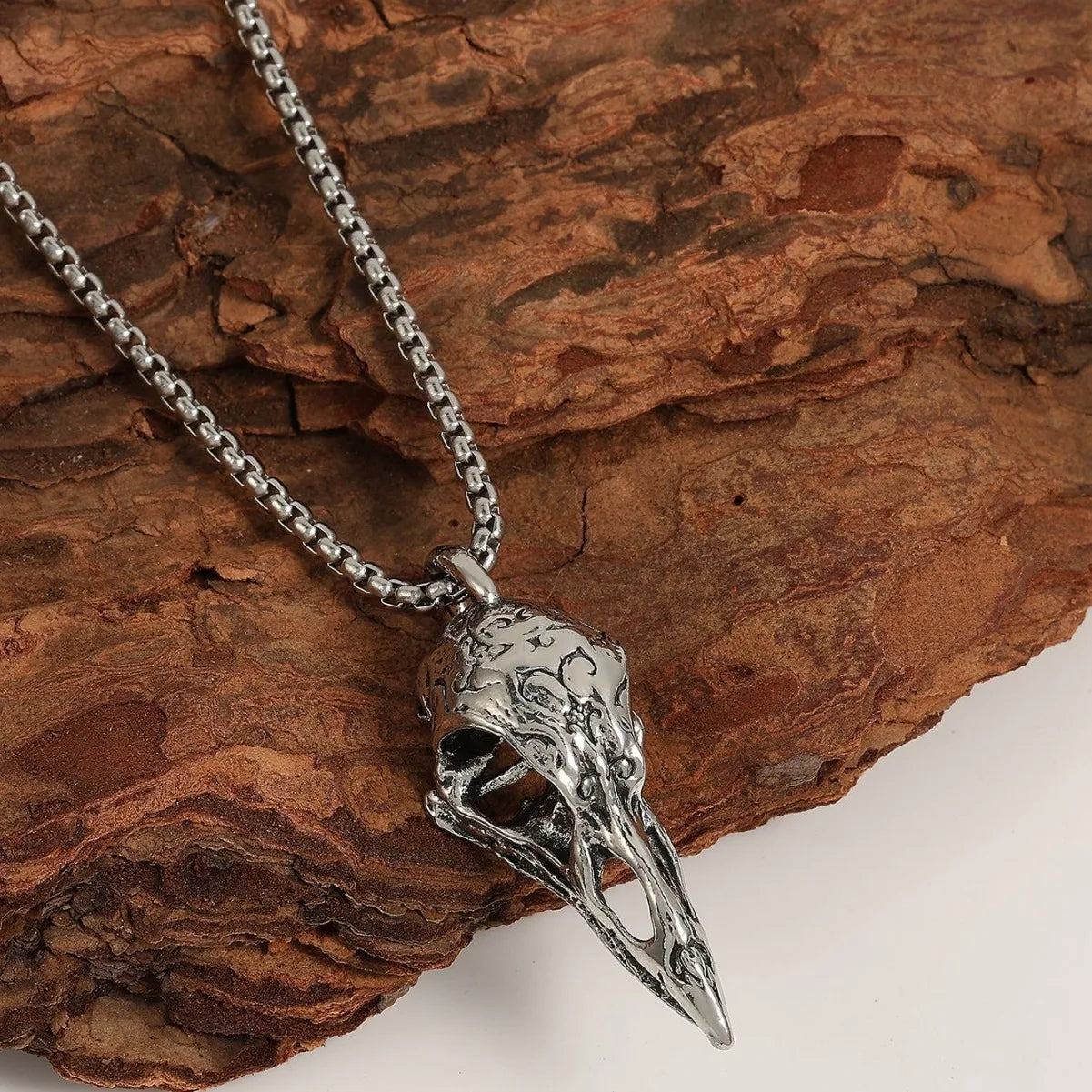 Collier Crâne de Corbeau